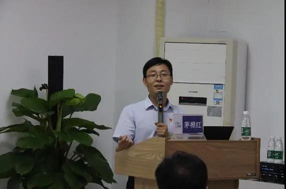 廣(guǎng)州電纜綜合管理黨支部聯合市征地辦兩黨支部開展(zhǎn)聯學共建活動 廣州電纜綜合管理黨支部聯合(hé)市征地辦兩黨支部開展聯學共建活動